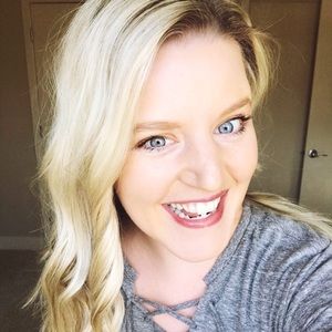 Meet your Posher, Amy